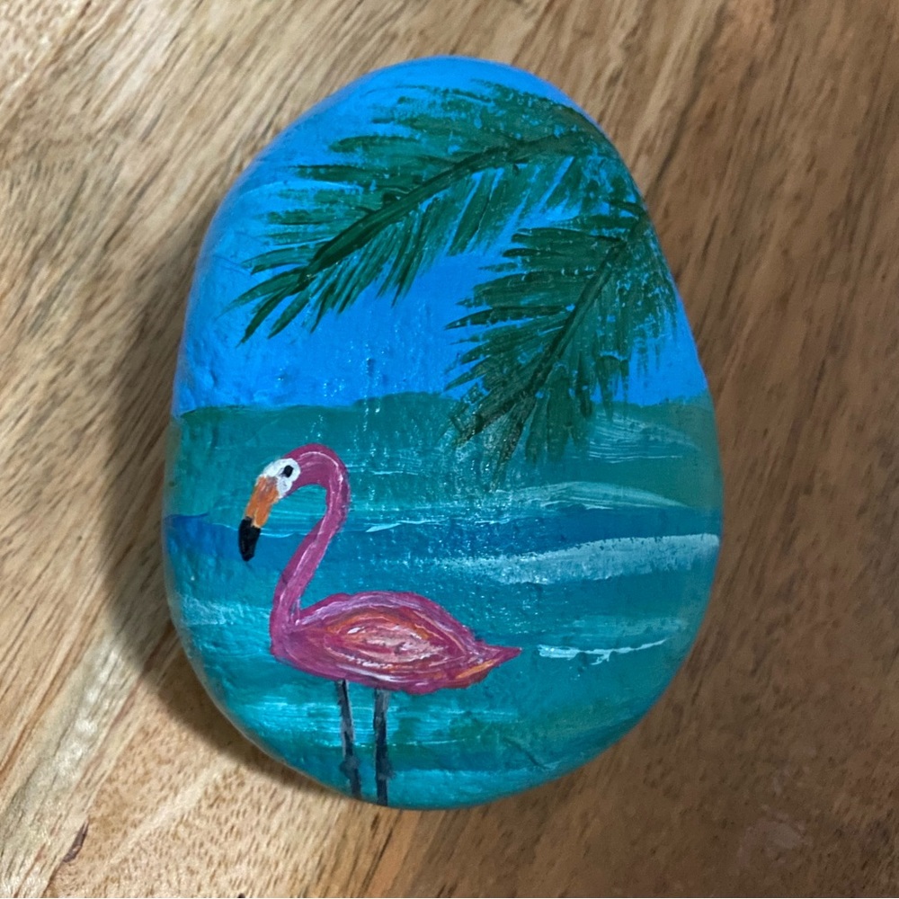 HAND CRAFTED flamingo island hand painted beach stone garden rock paperweight